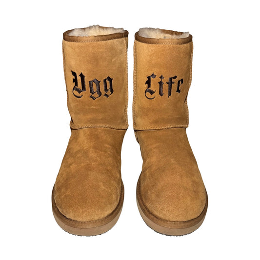 UGG x Jeremy Scott FW17 "UGG LIFE" classic short boots