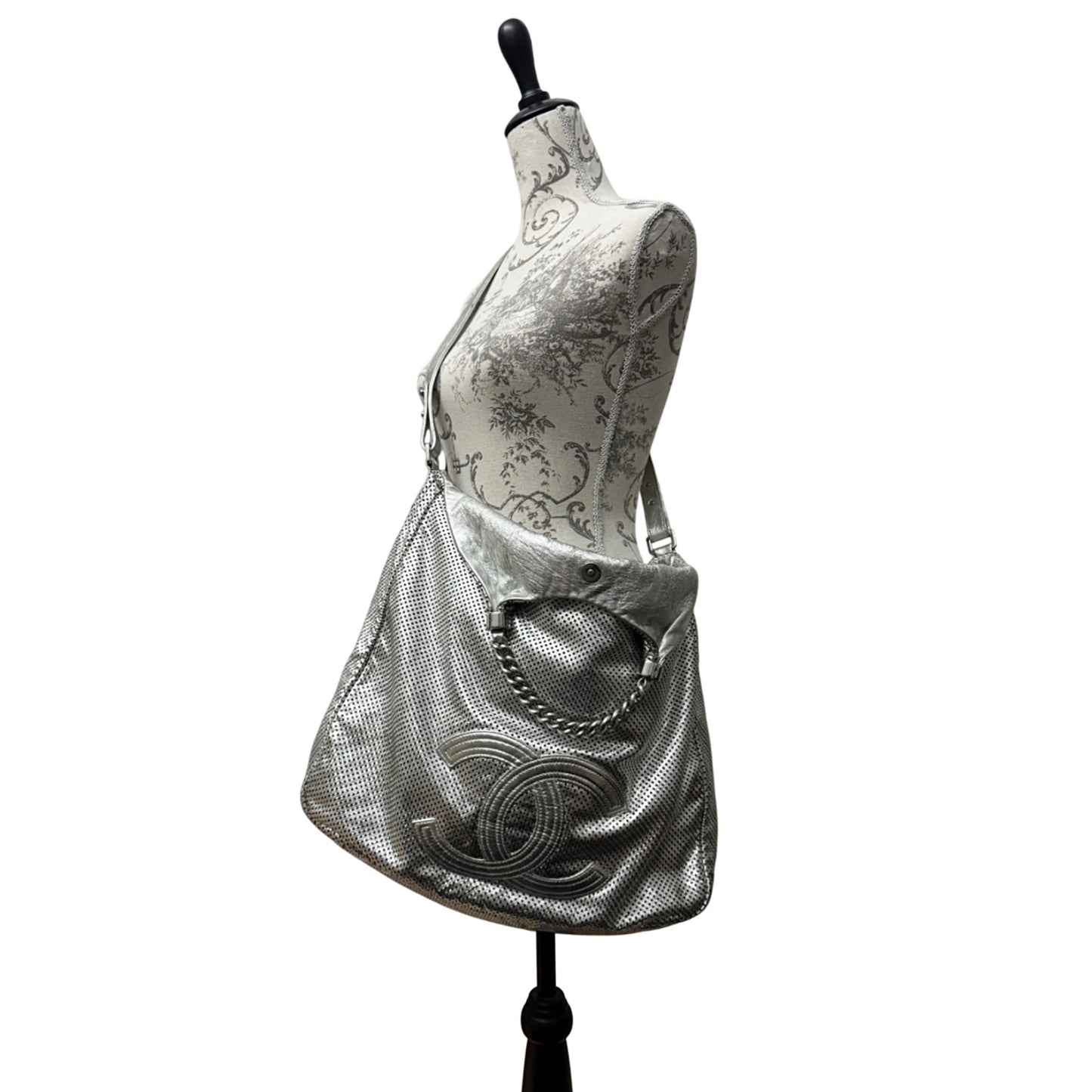 Chanel SS08 silver perforated Rodeo Drive tote bag