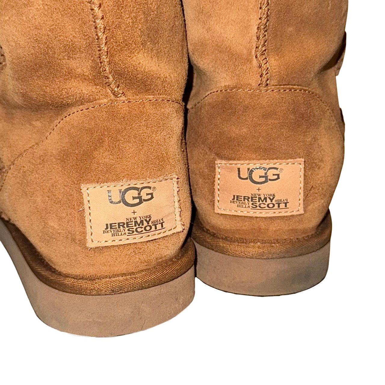 UGG x Jeremy Scott FW17 "UGG LIFE" classic short boots